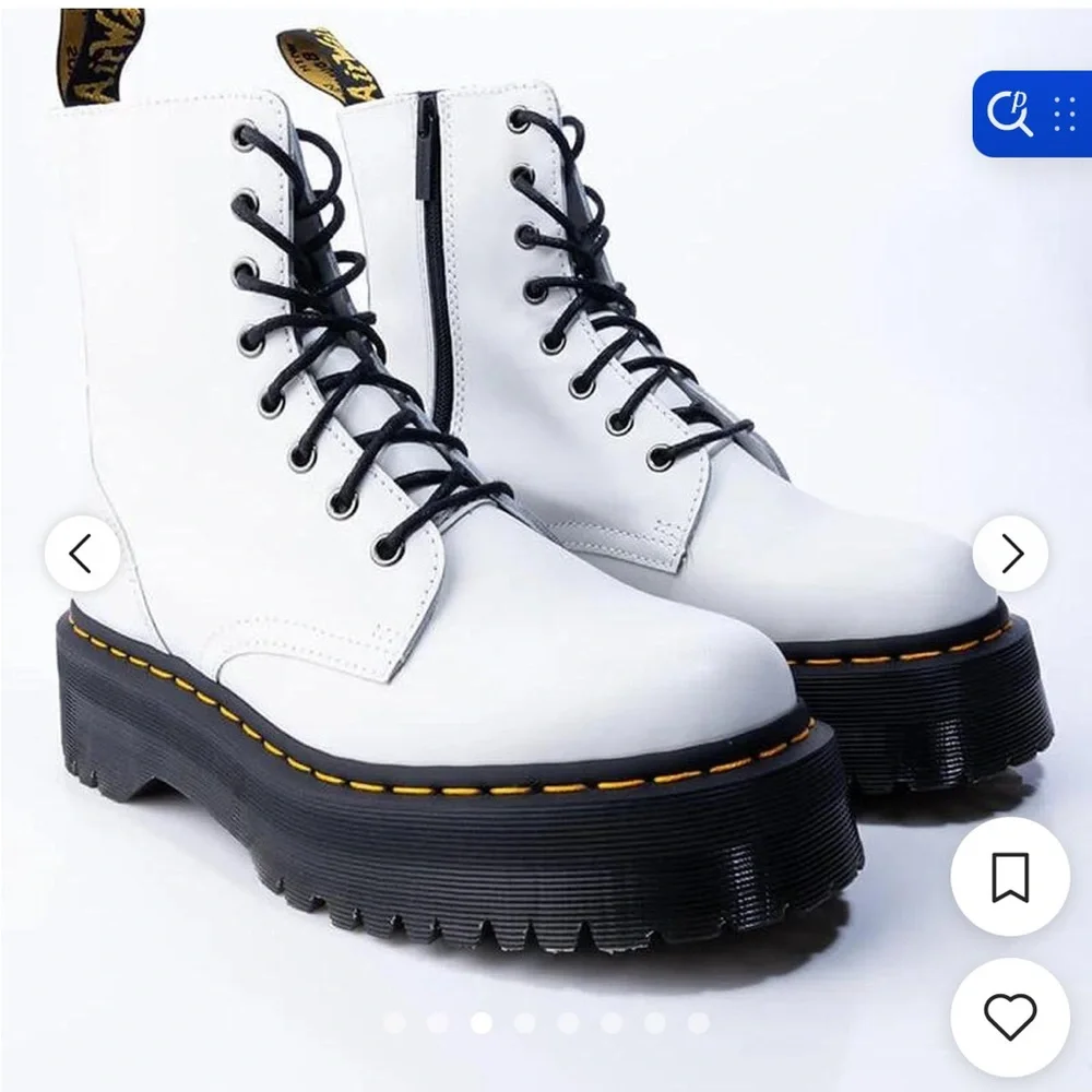 Dr. Martens Jadon Platform Quad Retro White Smooth Leather - Picture 1 of 6